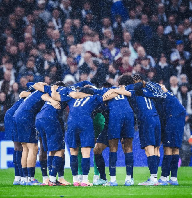 ABG关于巴黎圣日耳曼前途光明！，阿扎伦卡新星领先优势明显表现突出引发球迷热议的信息