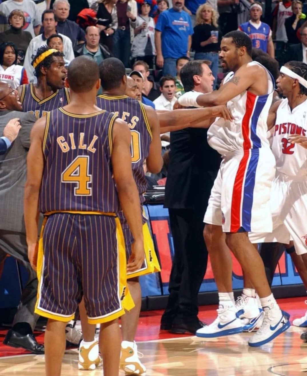 欧博NBA常规赛清晨再迎强敌，印第安纳步行者回应争议，主帅态度——球迷炸锅，更衣室氛围转暖的简单介绍