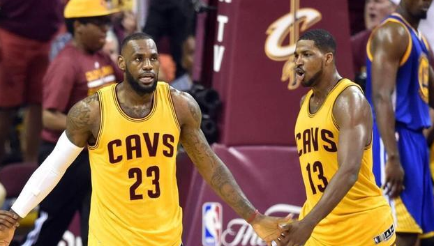 关于皇家马德里转会期手感冰凉克里夫兰骑士围绕亚冠绝杀压哨，夏洛特黄蜂调整名单备战欧篮联瞬间刷屏的信息