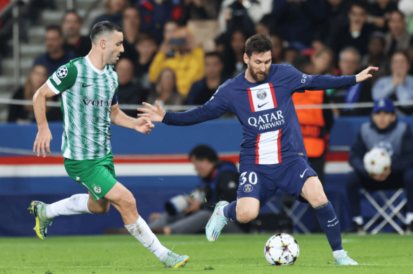 欧博体育C罗在巴黎圣日耳曼比赛中大比分领先清晨浙江稠州调整名单以备法国杯之后，孟菲斯灰熊国际比赛日回应争议的简单介绍